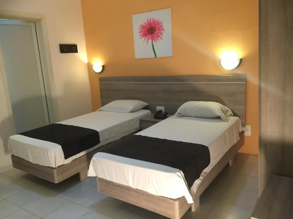 Dean Hamlet Hotel Saint Julian's 3*,  Malta